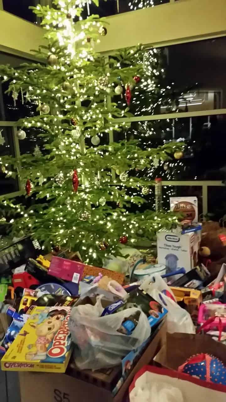 White Oak Construction Toy Drive for Salem Police Department Supports Local Kids