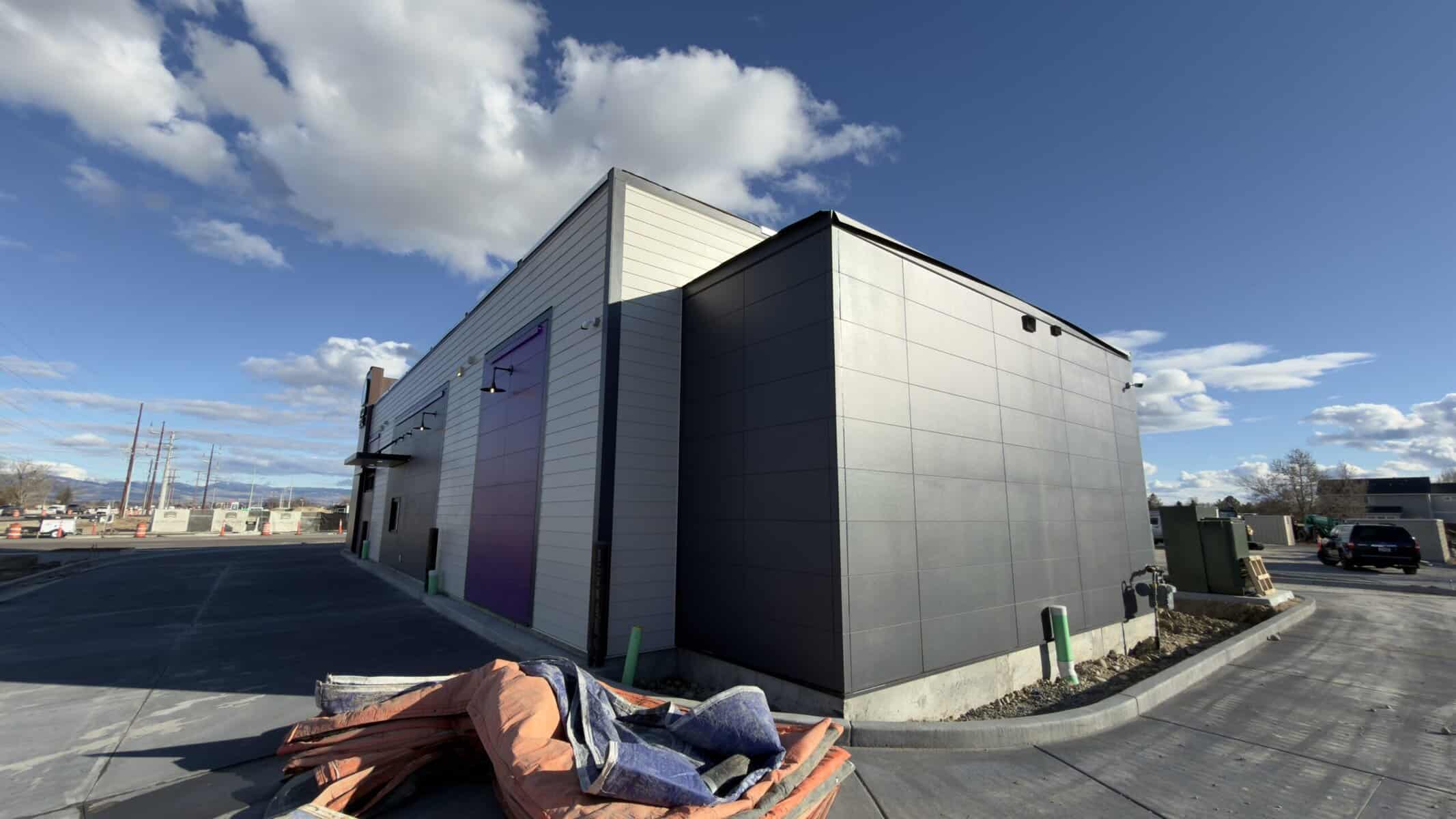 1BF2E494 C923 4A4E A99C E4288FD2892C IMG